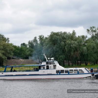 Ремонт теплохода ПТ-02 и причального понтона ПП-034 Ремонт теплохода ПТ-02 и причального понтона ПП-034